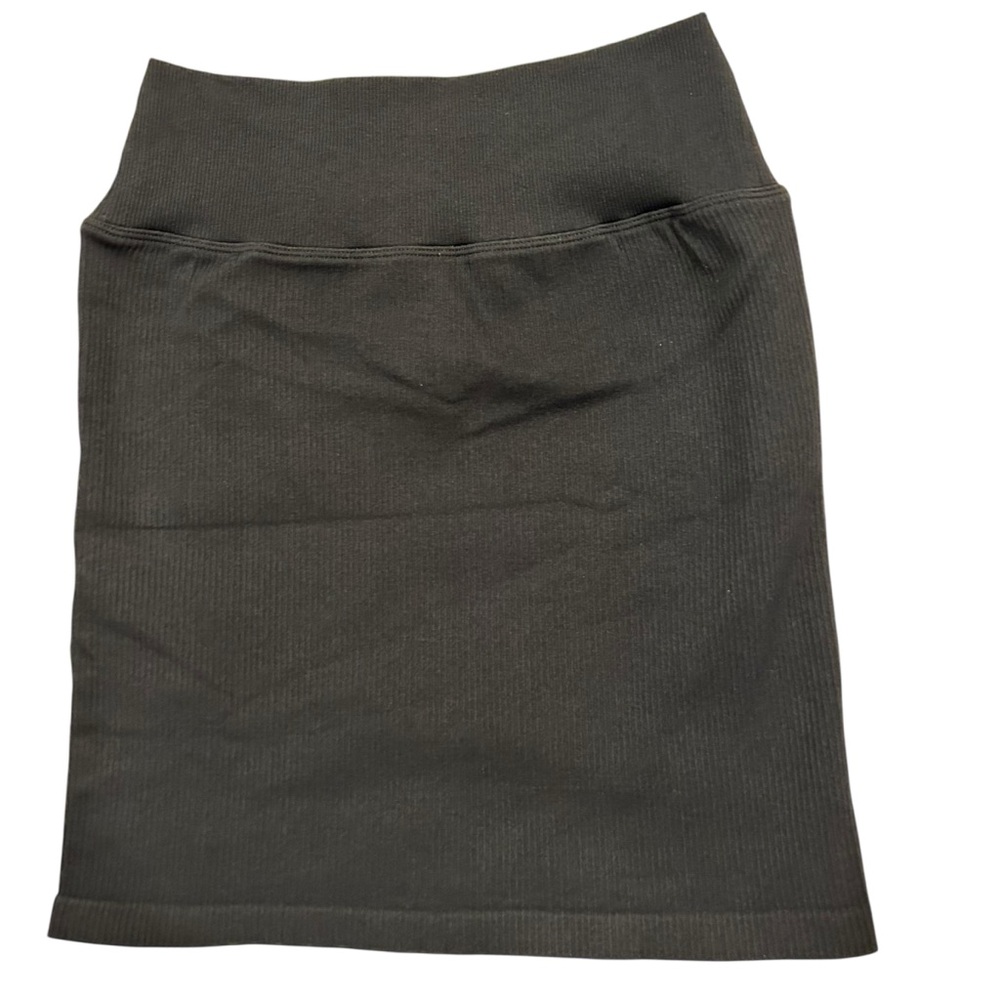 OQQ Women’s Medium Black Ribbed Mini Skirt High Waist Bodycon NWOT - Picture 3 of 4